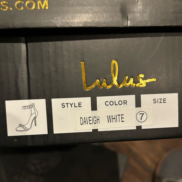 Lulus size 7 white pearl studded heels - Picture 6 of 6